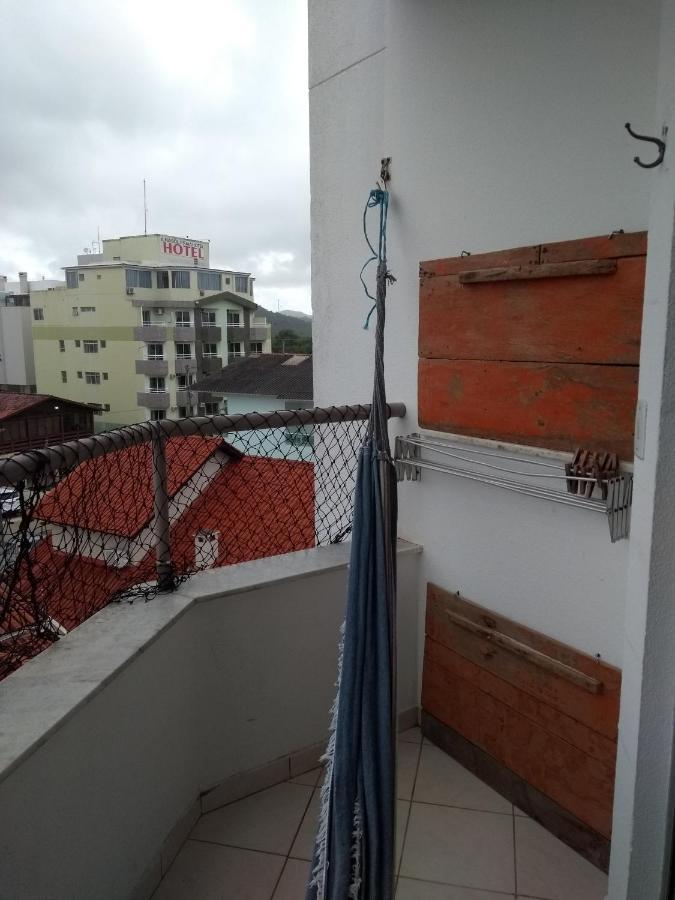 Apto Na Praia De 1 Dormitorio Com Vista Pro Mar A Poucos Passos Da Areia Apartment Florianopolis Exterior photo